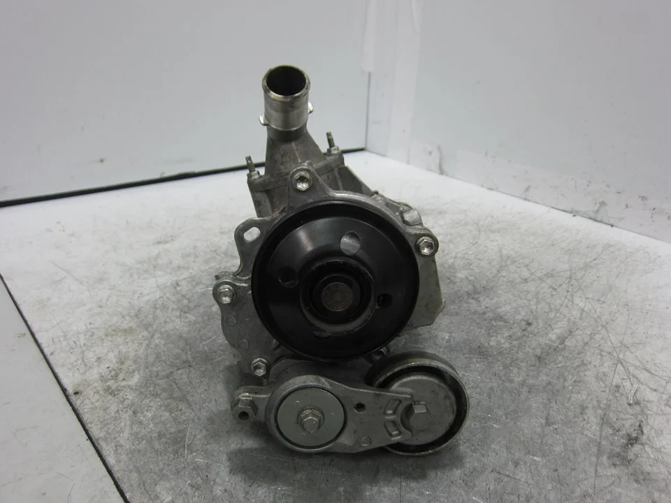 Foto de BOMBA AGUA LEXUS NX (AZ10) referencia 2241000432