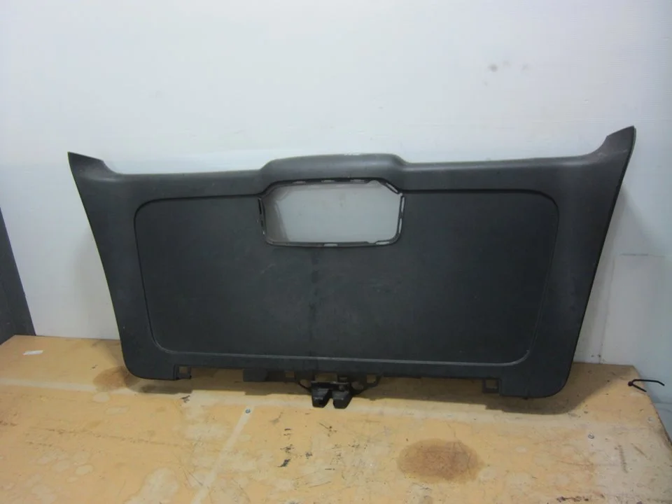 Foto de GUARNECIDO PORTON TRASERO MERCEDES-BENZ CLASE A (BM 169) 2.0 CDI CAT (82 CV / 60 KW)