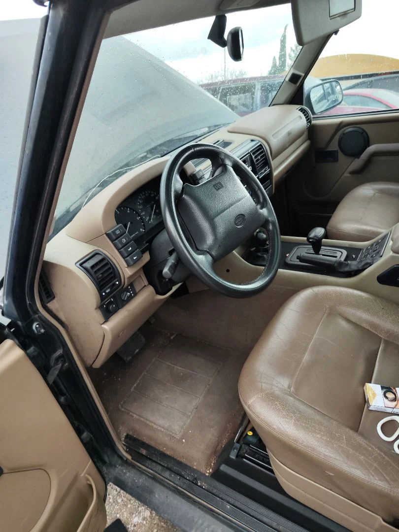 Foto de SALPICADERO LAND ROVER DISCOVERY (LT) 4.0 V8 CAT (185 CV / 136 KW)