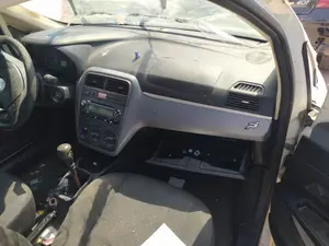 Foto de RETROVISOR INTERIOR FIAT GRANDE PUNTO (199) 1.3 16V JTD CAT (75 CV / 55 KW)