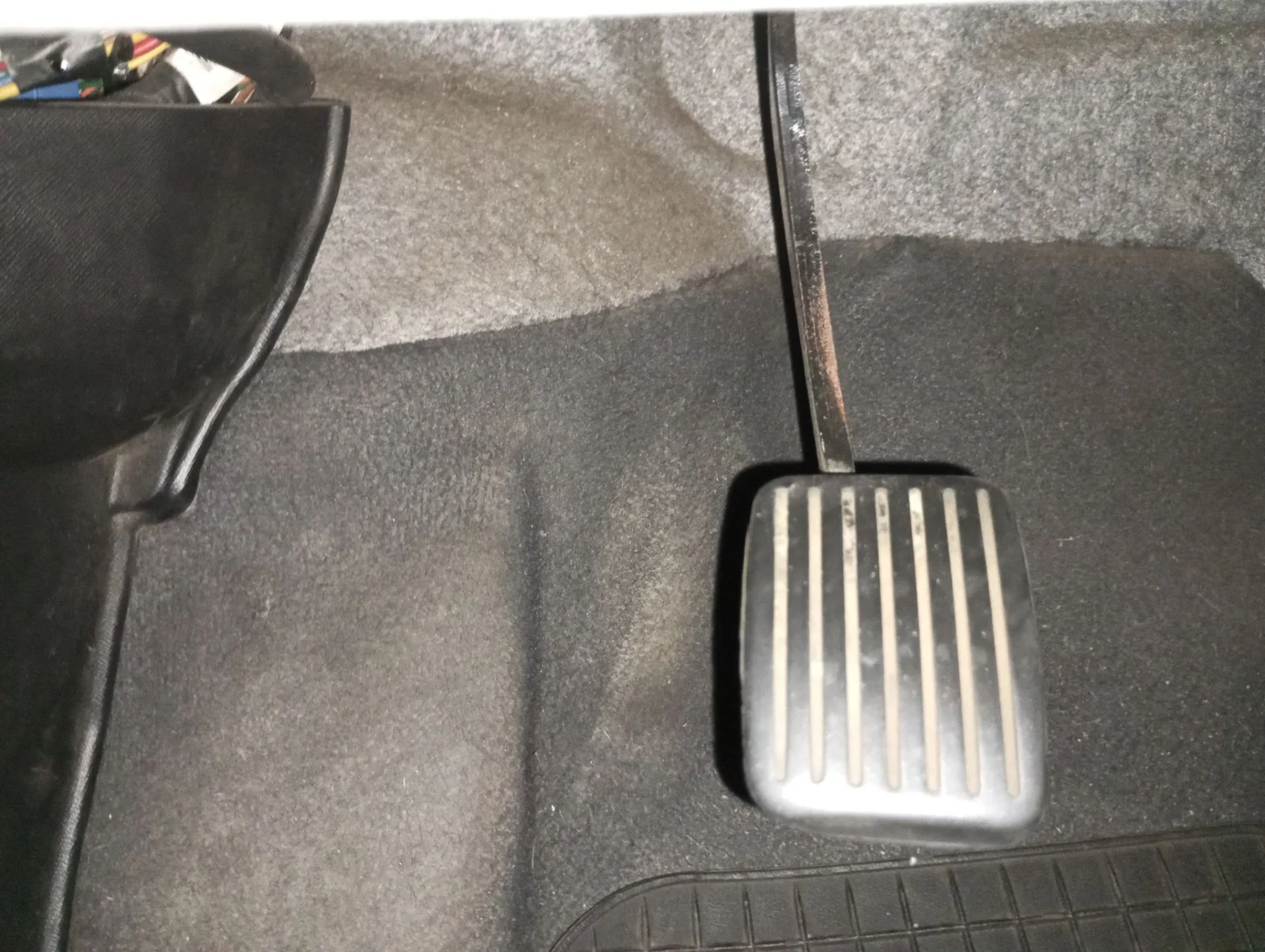 Foto de PEDAL EMBRAGUE KIA PICANTO (SA) 1.1 CAT (65 CV / 48 KW) referencia 32802G6100