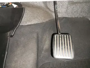 Foto de PEDAL EMBRAGUE KIA PICANTO (SA) 1.1 CAT (65 CV / 48 KW) referencia 32802G6100