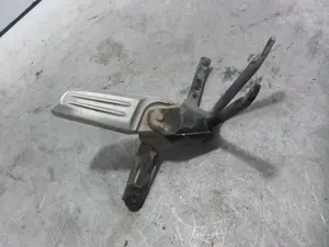 Foto de POSAPIES TRASERO HONDA PCX 125 125 cm3 - 8.6 kW (0 CV / 0 KW) referencia 50730-KWN-900