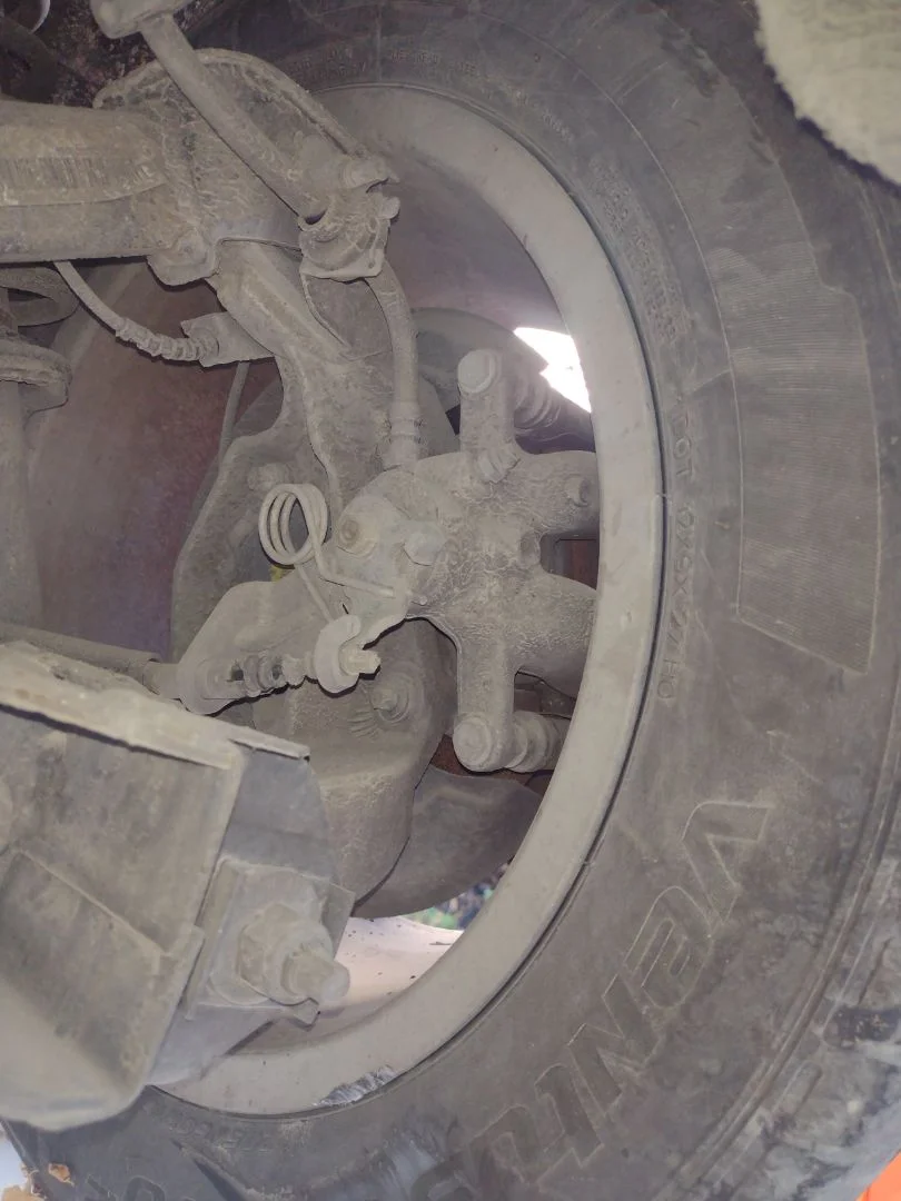 Foto de PINZA DE FRENO TRASERA DERECHA ALFA ROMEO 159 (140) 1.9 JTD (M) 16V CAT (150 CV / 110 KW)