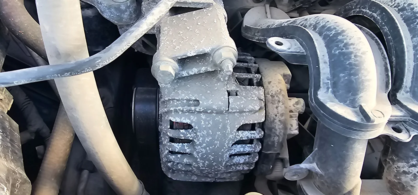Foto de ALTERNADOR FORD FIESTA (CNN) 1.25 16V CAT (82 CV / 60 KW) referencia AV6N-10300-HA