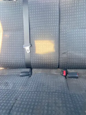 Foto de ENGANCHE CINTURON TRASERO IZQUIERDO HONDA CIVIC BERLINA 3 PUERTAS (EP) 1.6 VTEC CAT (D 16 V 1) (110 CV / 81 KW)