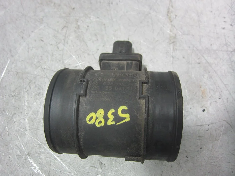 Foto de CAUDALIMETRO OPEL MERIVA B 1.7 16V CDTI (110 CV / 81 KW) referencia 55561912