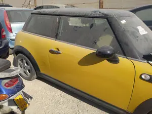 Foto de ELEVALUNAS DELANTERO DERECHO MINI MINI (R56) 1.4 16V CAT (95 CV / 70 KW) referencia 51332756084