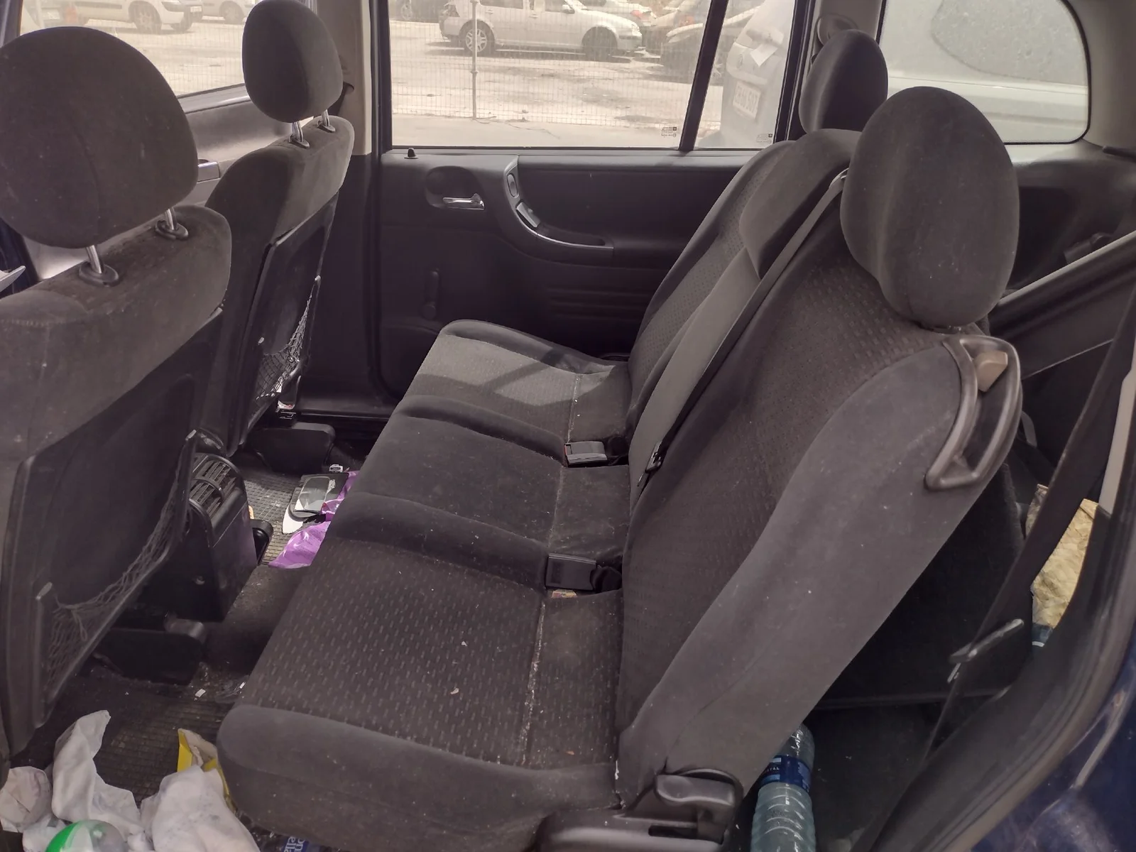 Foto de CINTURON SEGURIDAD TRASERO IZQUIERDO OPEL ZAFIRA A 2.0 DTI (101 CV / 74 KW)