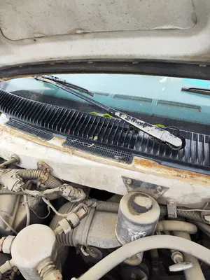 Foto de BRAZO LIMPIA DELANTERO DERECHO CHEVROLET ASTRO VAN 4.3 V6 CAT (189 CV / 139 KW)