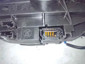 Foto de MANDO MULTIFUNCION CITROEN DS3 1.6 e-HDi FAP (92 CV / 68 KW) referencia 96667326XT foto 8