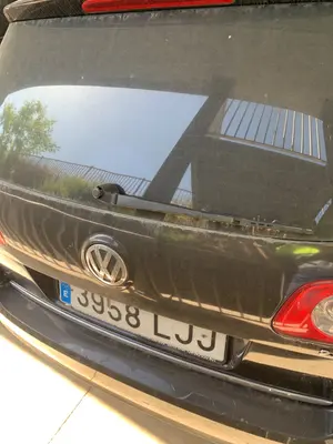Foto de BRAZO LIMPIA TRASERO VOLKSWAGEN PASSAT VARIANT (3C5) 2.0 TDI (140 CV / 103 KW) referencia 6Q6955707C foto 2