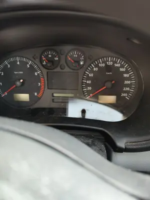 Foto de CUADRO INSTRUMENTOS SEAT LEON (1M1) 1.6  (101 CV / 74 KW)