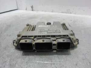 Foto de CENTRALITA MOTOR UCE PEUGEOT 206 1.4 HDi (68 CV / 50 KW) referencia 9653202580 foto 5