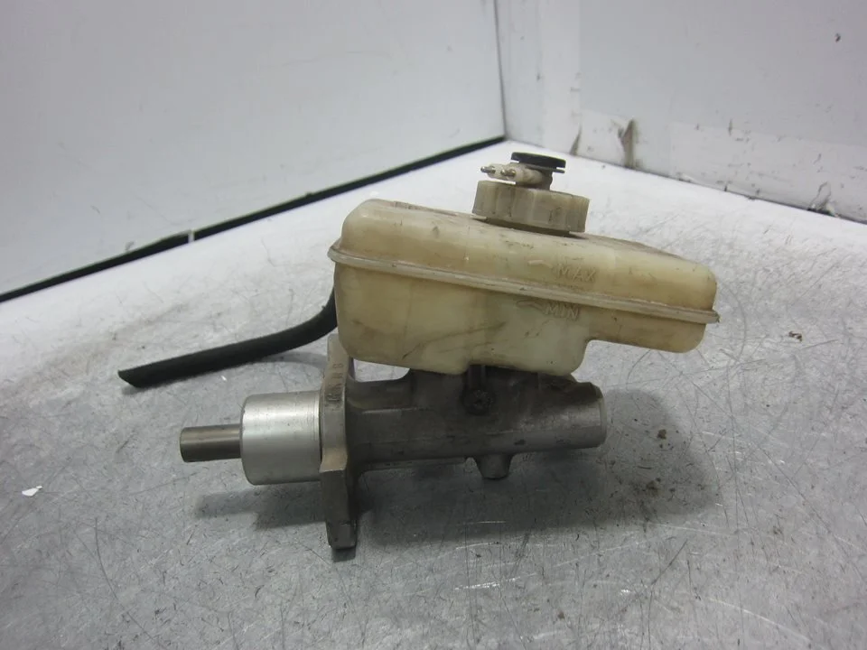 Foto de BOMBA FRENO BMW SERIE 3 COMPACTO (E36) 1.9 CAT (105 CV / 77 KW) referencia 34311163711