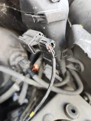Foto de CAJA PRECALENTAMIENTO VOLVO S60 BERLINA 2.4 Diesel (126 CV / 93 KW)