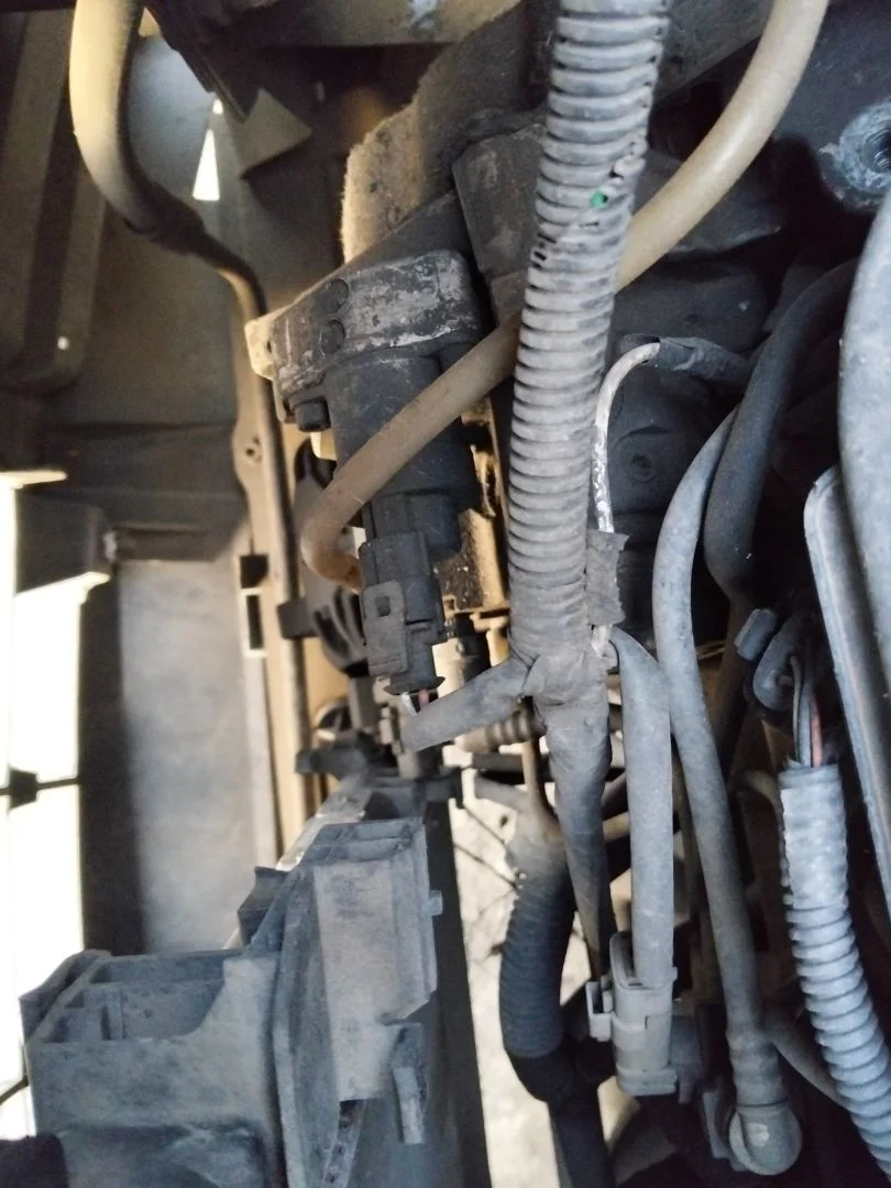 Foto de ALTERNADOR RENAULT TRAFIC II COMBI 1.9 Diesel (101 CV / 74 KW)