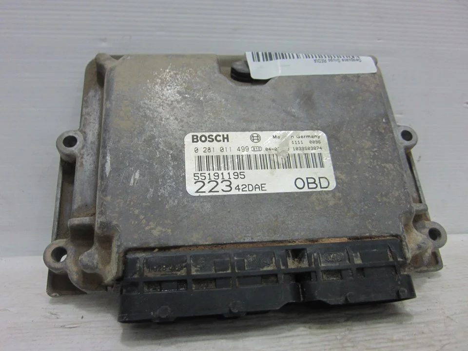 Foto de CENTRALITA MOTOR UCE FIAT I DOBLÒ (119) 1.9 JTD CAT (101 CV / 74 KW) referencia 0281011499