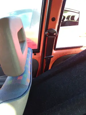 Foto de CINTURON SEGURIDAD DELANTERO DERECHO FIAT SEICENTO (187) 0.9 CAT (39 CV / 29 KW)