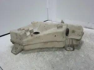 Foto de DEPOSITO LIMPIA PORSCHE CAYENNE (TIPO 92A) 3.0 V6 TDI CAT (239 CV / 176 KW) referencia 7P0955453 foto 2