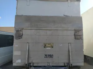 Foto de CERRADURA MALETERO / PORTON NISSAN CABSTAR 3.0 Diesel (125 CV / 92 KW)