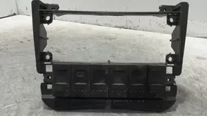 Foto de INTERRUPTOR VOLKSWAGEN POLO III BERLINA (6N2) 1.4  (60 CV / 44 KW) referencia 6N0858305C