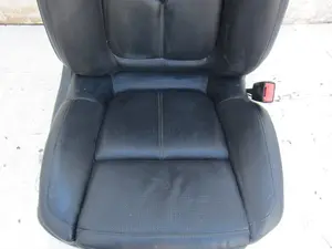 Foto de JUEGO ASIENTOS COMPLETO PORSCHE CAYENNE (TIPO 92A) referencia 918595102 foto 35