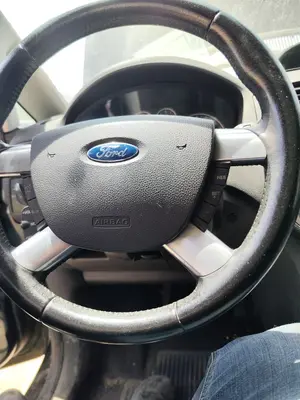 Foto de VOLANTE FORD C-MAX (CB3)(2007) 1.8 TDCi Turbodiesel CAT (116 CV / 85 KW) referencia 1302506 foto 5