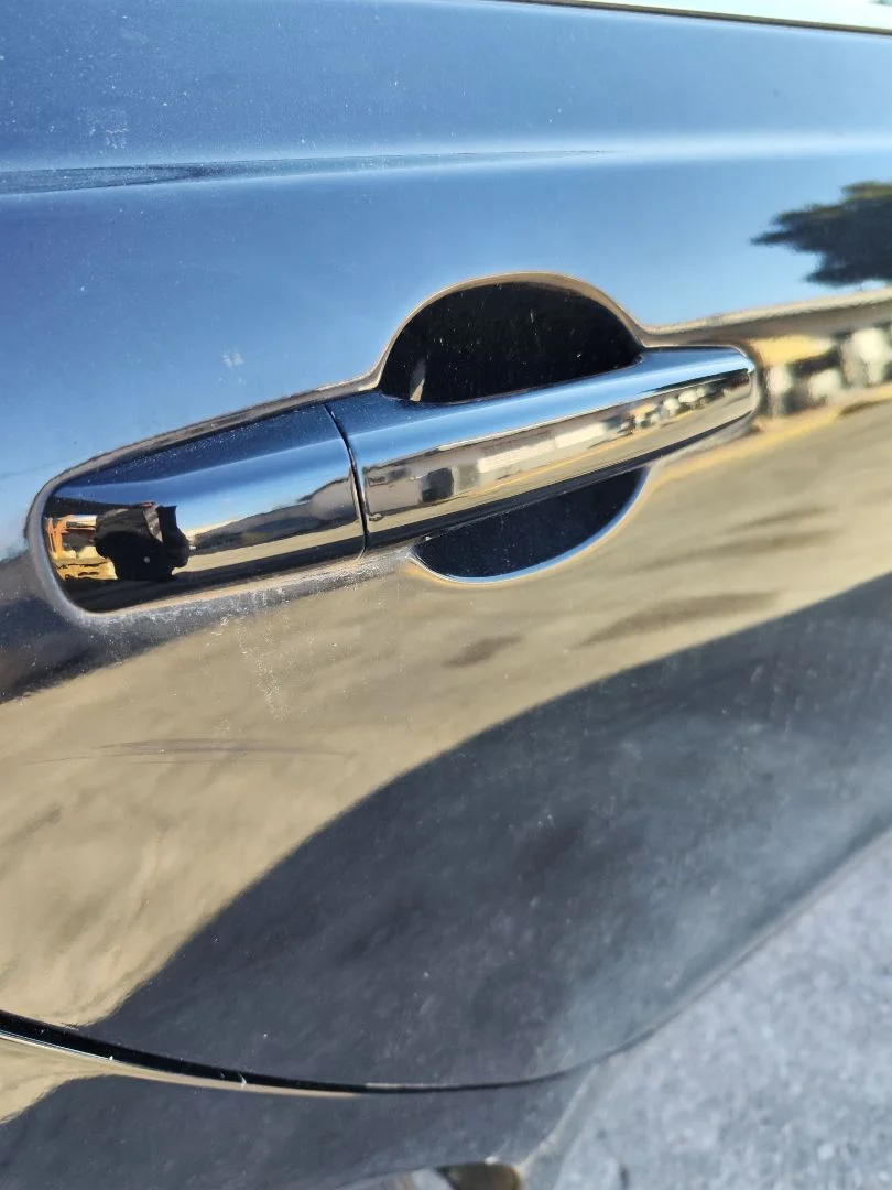 Foto de MANETA EXTERIOR TRASERA DERECHA JAGUAR XE 2.0 Turbo CAT (200 CV / 147 KW)