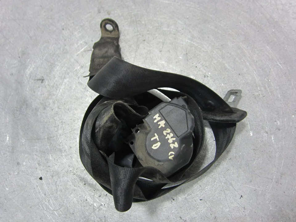 Foto de CINTURON SEGURIDAD TRASERO DERECHO SEAT INCA (6K9) 1.9 Diesel CAT (1Y) (64 CV / 47 KW) referencia 43594