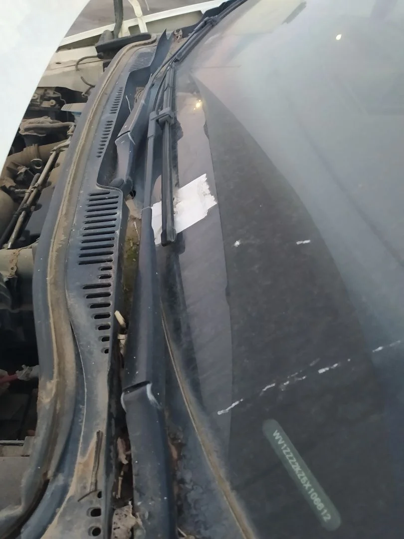 Foto de MOTOR LIMPIA DELANTERO VOLKSWAGEN CADDY (2K)(02.2004) 1.9 TDI (105 CV / 77 KW)
