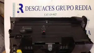 Foto de GUANTERA VOLKSWAGEN GOLF VI VARIANT (AJ5) referencia 1K1857290 foto 4