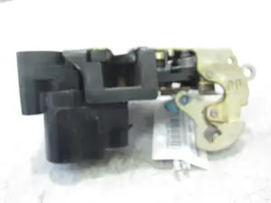 Foto de CERRADURA PUERTA DELANTERA DERECHA DAEWOO KALOS 1.2 CAT (72 CV / 53 KW) foto 3