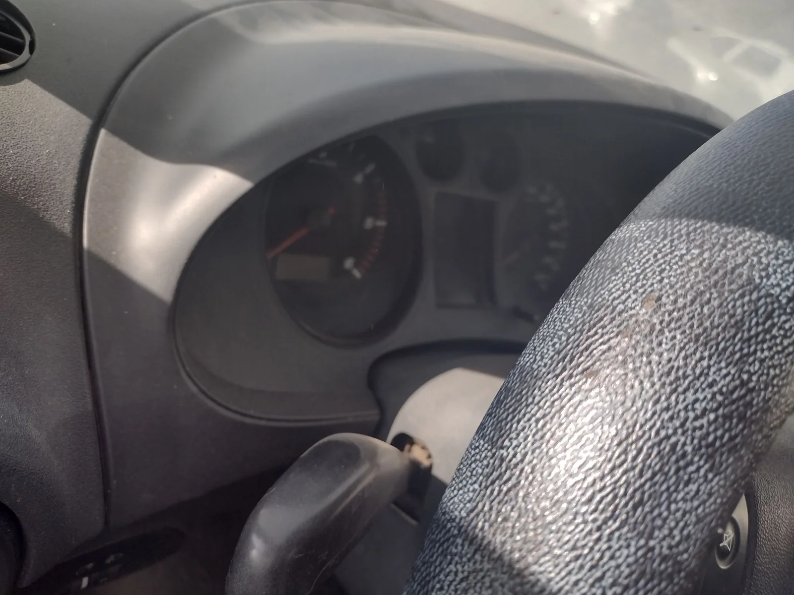 Foto de CUADRO INSTRUMENTOS SEAT IBIZA (6L1) 1.9 TDI (101 CV / 74 KW)