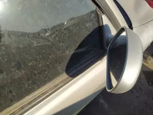 Foto de RETROVISOR DERECHO HYUNDAI COUPE (RD) 1.6 16V CAT (107 CV / 79 KW)