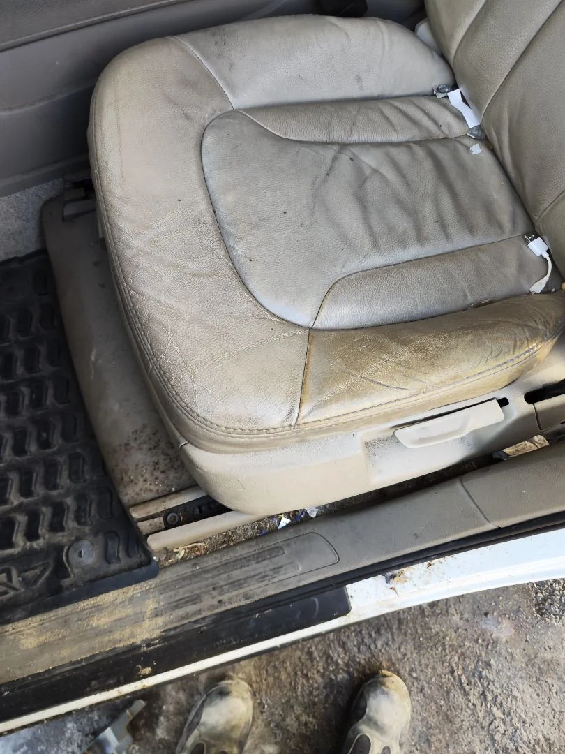 Foto de ASIENTO DELANTERO IZQUIERDO AUDI Q7 (4L) 3.0 V6 24V TDI (233 CV / 171 KW)