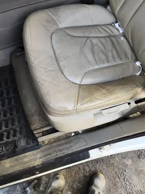 Foto de ASIENTO DELANTERO IZQUIERDO AUDI Q7 (4L) 3.0 V6 24V TDI (233 CV / 171 KW)