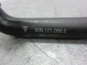Foto de TUBO PORSCHE MACAN (95BA) referencia 95B121056E foto 2