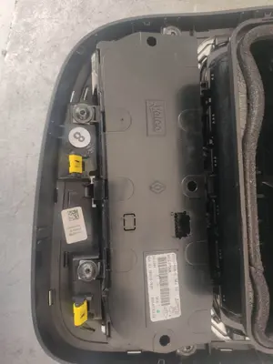 Foto de MANDO CALEFACCION / AIRE ACONDICIONADO RENAULT CLIO IV GRANDTOUR 0.9 Energy (90 CV / 66 KW) referencia 275105530R foto 2