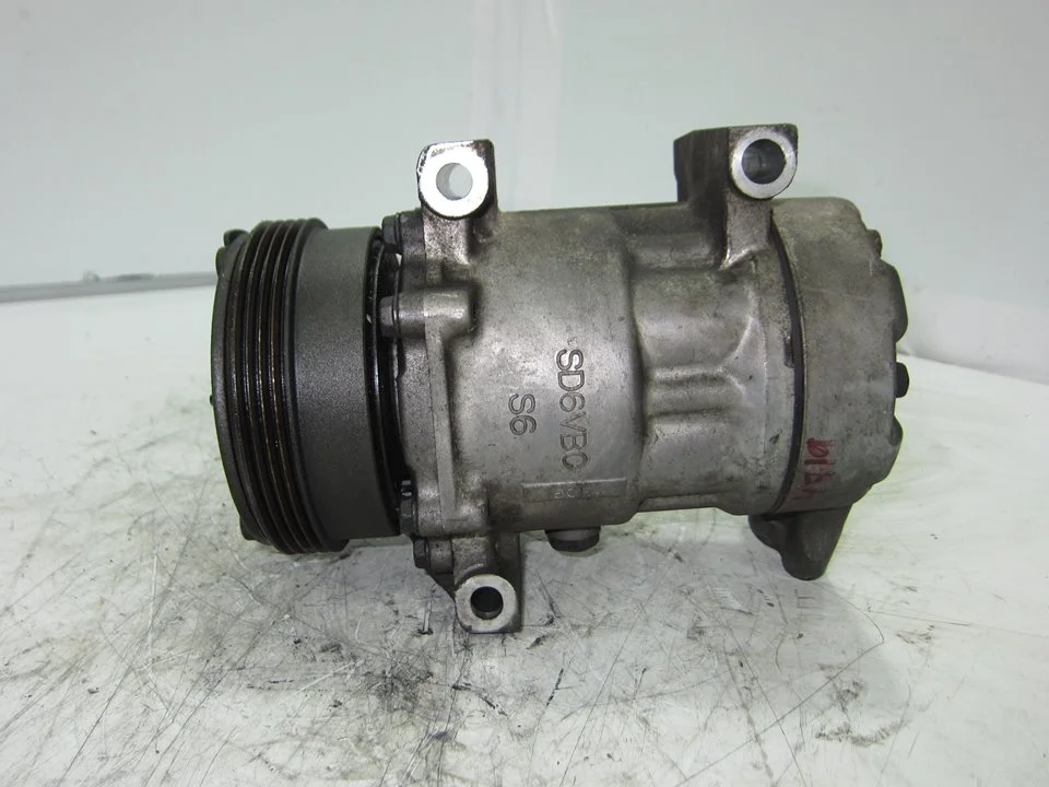 Foto de COMPRESOR AIRE ACONDICIONADO RENAULT CLIO II FASE II (B/CB0) referencia 8200037058