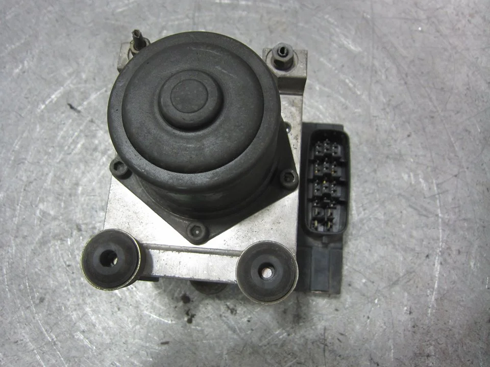 Foto de ABS MAZDA 6 BERLINA (GG) referencia 4370743