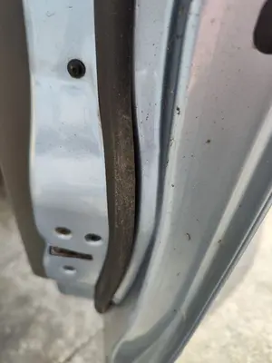 Foto de CERRADURA PUERTA DELANTERA DERECHA FORD FOCUS BERLINA (CAP) 1.8 TDCi Turbodiesel CAT (116 CV / 85 KW)