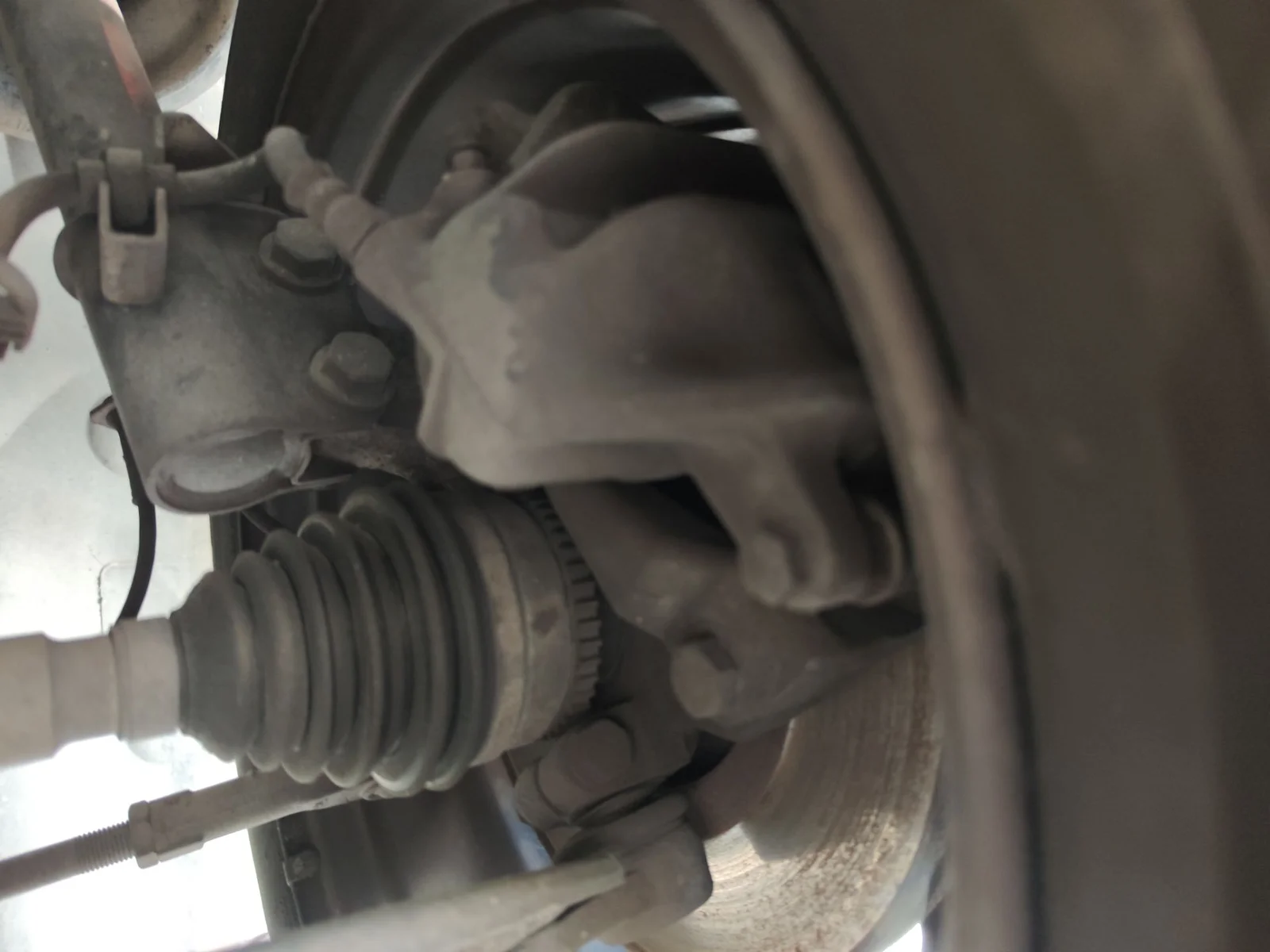 Foto de PINZA DE FRENO DELANTERA IZQUIERDA RENAULT SCENIC I (JA...) 1.9 dCi Diesel CAT (102 CV / 75 KW) referencia 7701205832
