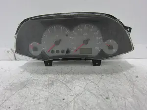 Foto de CUADRO INSTRUMENTOS FORD FOCUS BERLINA (CAK) 1.6 16V CAT (101 CV / 74 KW) referencia 98AP10841BC