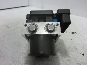 Foto de ABS OPEL ASTRA H BERLINA 1.7 16V CDTI (101 CV / 74 KW) referencia 10097005033 foto 3