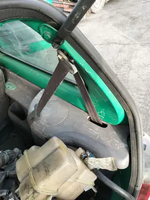 Foto de CINTURON SEGURIDAD TRASERO DERECHO RENAULT TWINGO I (C06) 1.2  (58 CV / 43 KW)