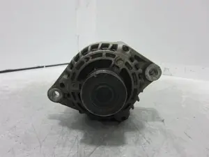 Foto de ALTERNADOR OPEL ASTRA H BERLINA referencia YM13117340