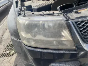 Foto de FARO DERECHO SUZUKI GRAND VITARA (JB/JT) 2.0 16V CAT (140 CV / 103 KW) referencia 35120-65J12-000