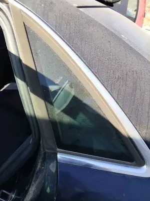 Foto de LUNA CUSTODIA TRASERA IZQUIERDA AUDI A4 BERLINA (8E) 1.9 TDI (131 CV / 96 KW)