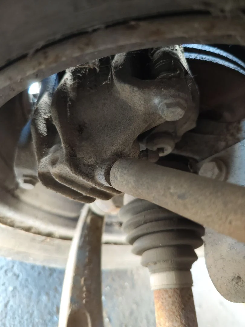 Foto de PINZA DE FRENO DELANTERA DERECHA PEUGEOT 307 BERLINA (S2) 1.4 16V CAT (KFU / ET3J4) (88 CV / 65 KW)